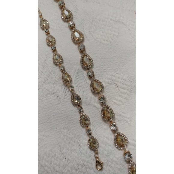 Miraculous Garden Jewelry Set - Picture 4 of 4